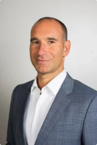 Headshot of featured speaker, Jonathan Ornstein 